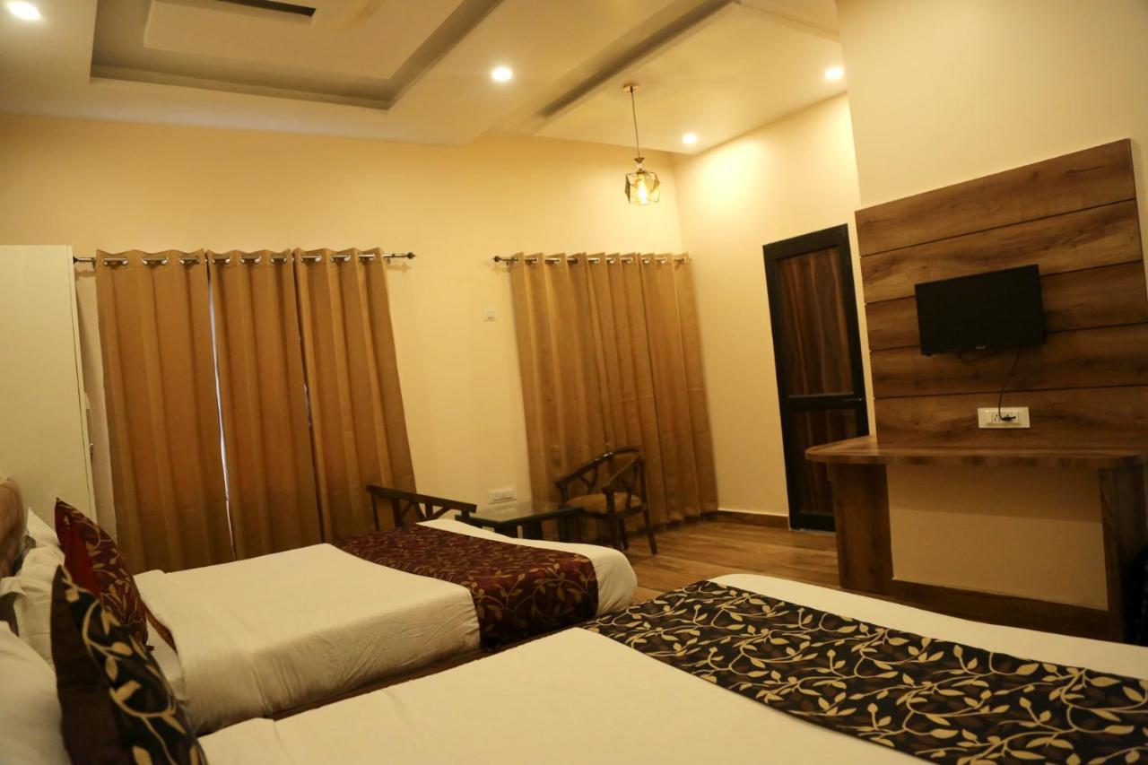 The Park View By De-Vista Hotel Amritsar Buitenkant foto
