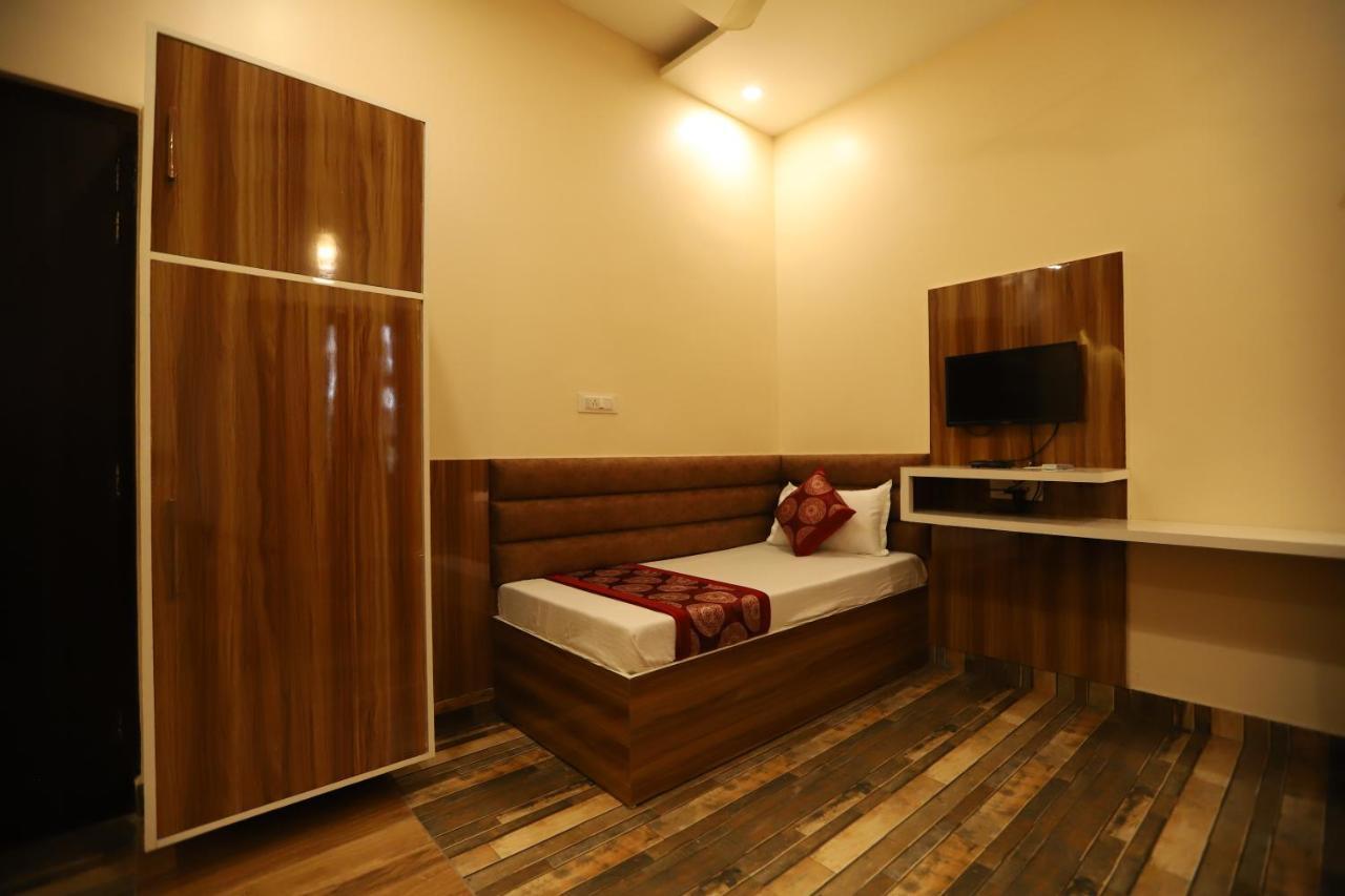 The Park View By De-Vista Hotel Amritsar Buitenkant foto